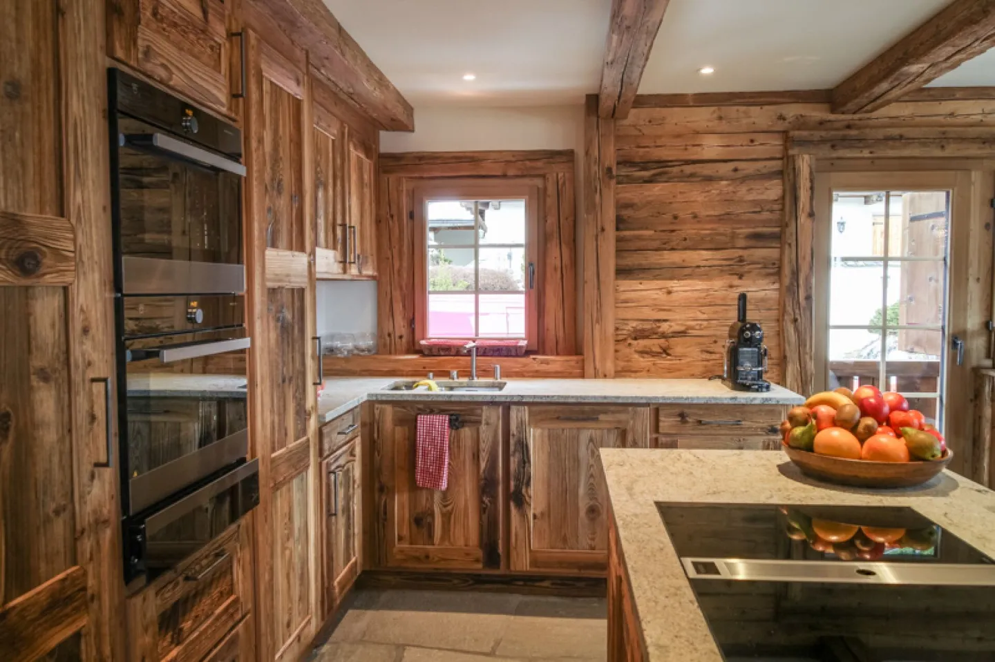 NUOVA COSTRUZIONE Casa MAISSEN di 6.5 locali "Casas Ual" (Residenza PRIMARIA) in posizione residenziale idilliaca a Ladir - Foto 10 di 14