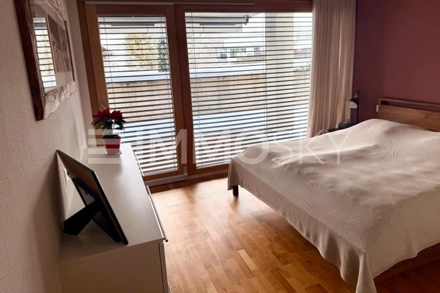 Stylish living with mountain view - Oasis of tranquility in the Alps - Photo 5 of 5