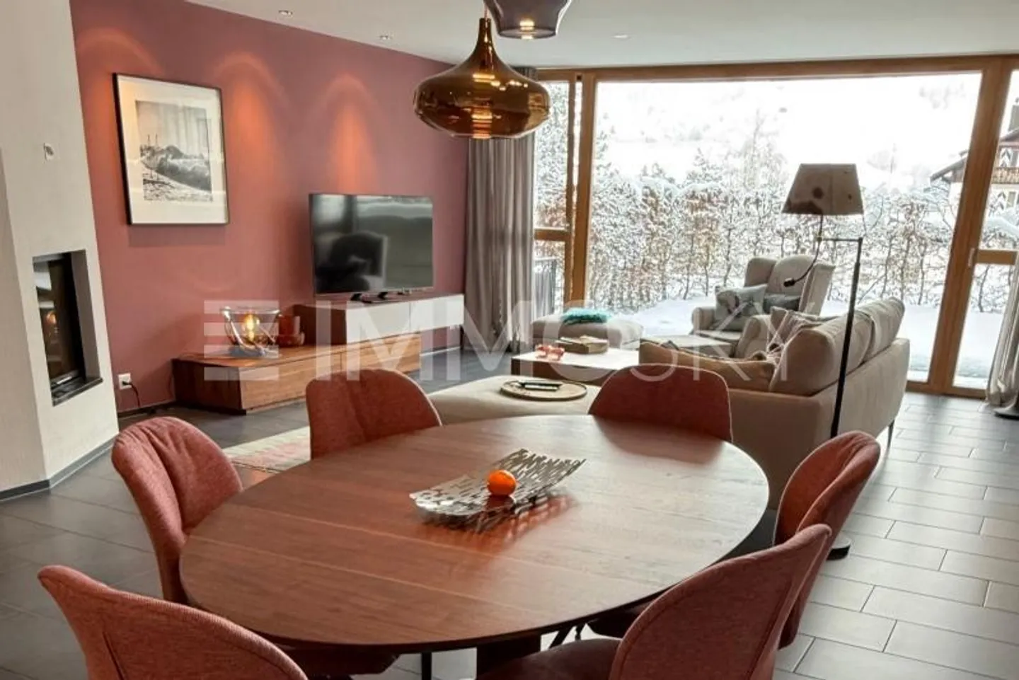Stylish living with mountain view - Oasis of tranquility in the Alps - Photo 3 of 5