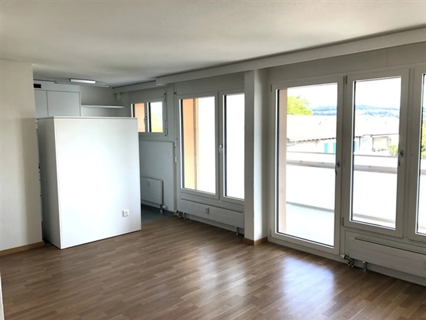 Beautiful Studio in Pestalozzipark - Photo 2 of 6