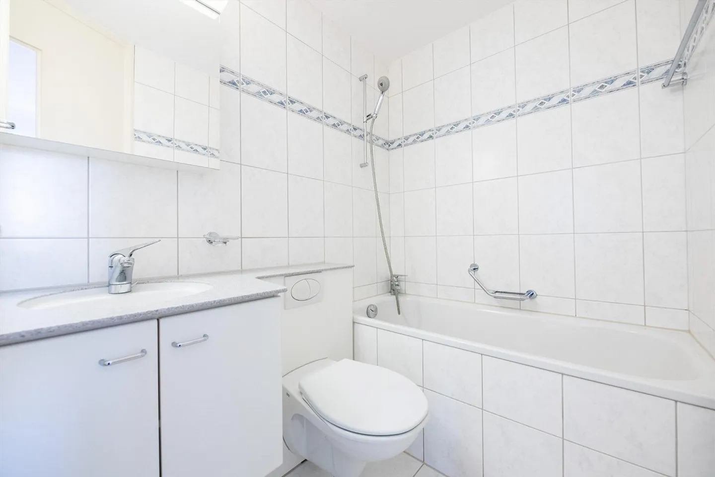 3.5 Room Apartment in Neuhausen am Rheinfall - Photo 6 of 9