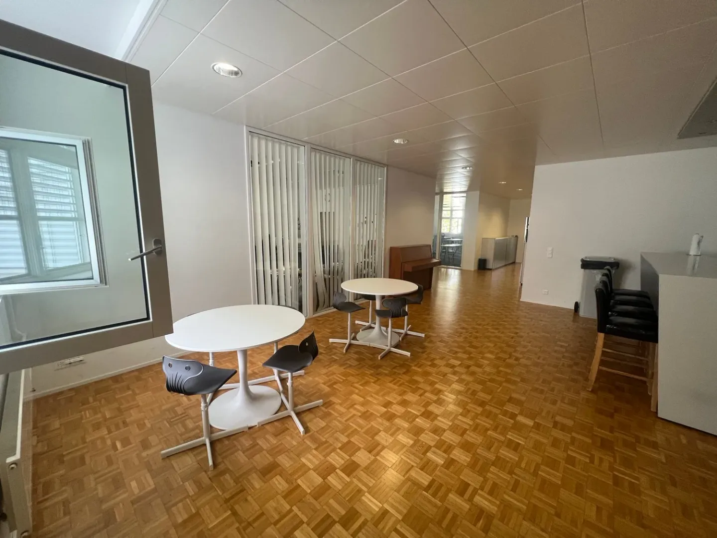 Spazio commerciale esclusivo in posizione centrale - La tua chiave per il successo! - Foto 5 di 28