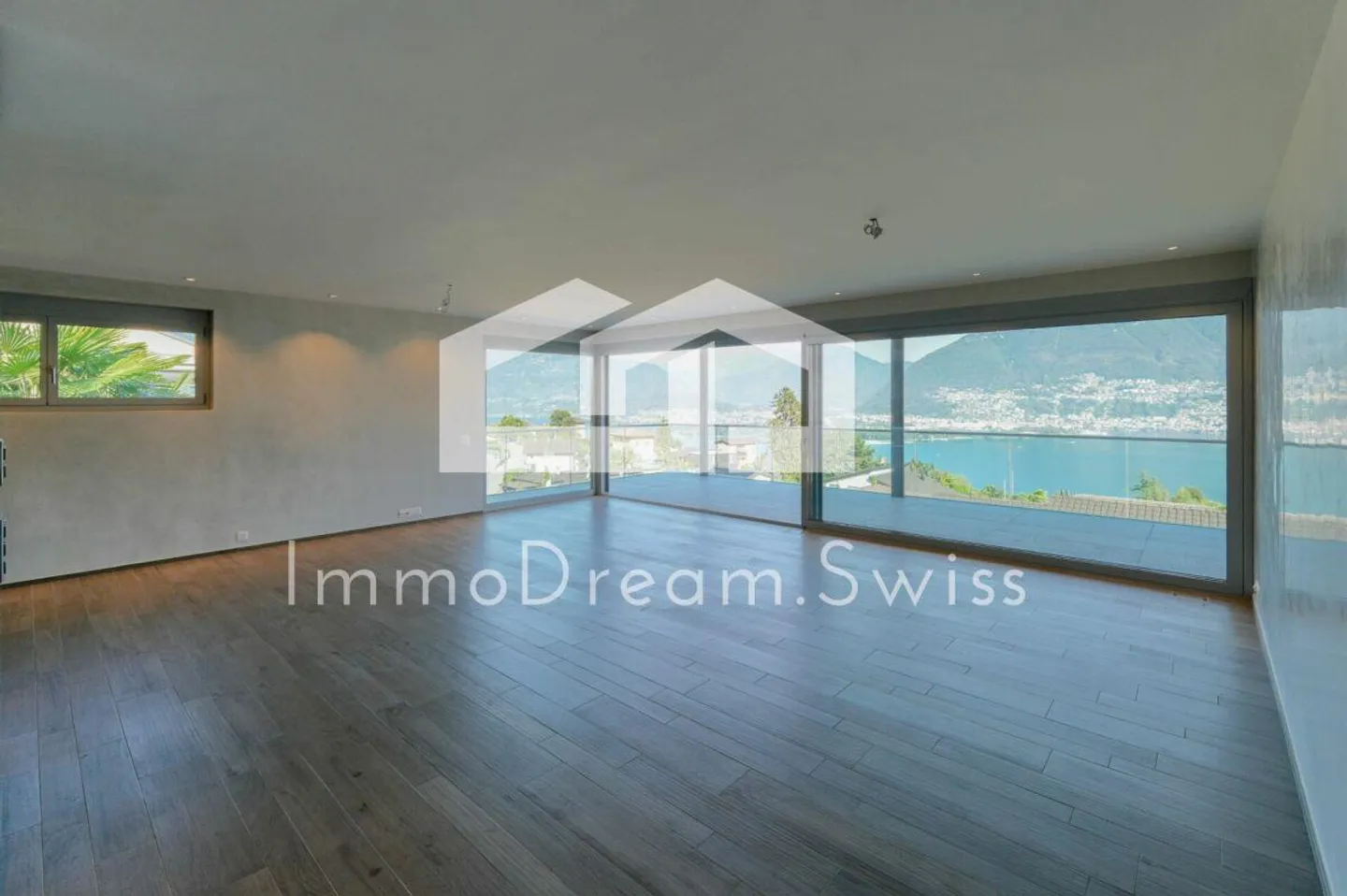 Modernes Penthouse mit atemberaubender Aussicht - Foto 1 von 12