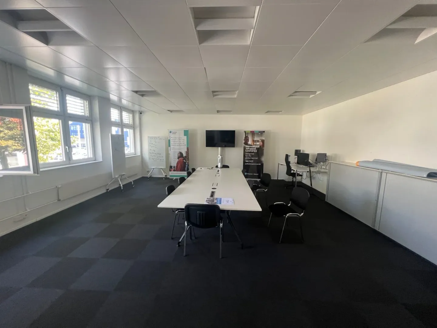 Spazio commerciale esclusivo in posizione centrale - La tua chiave per il successo! - Foto 12 di 28