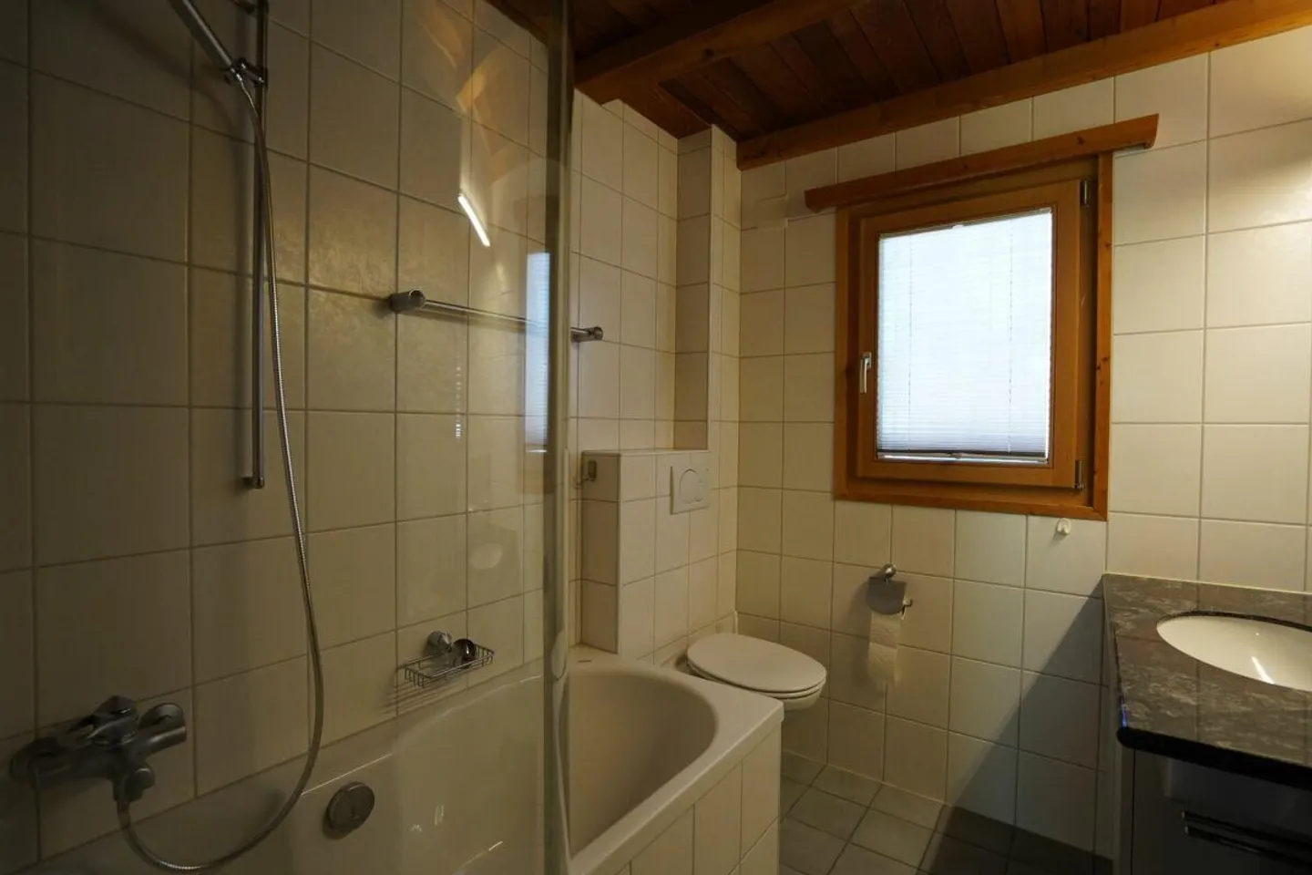 Geräumige 3.5-Zimmer-Wohnung - Foto 9 von 16