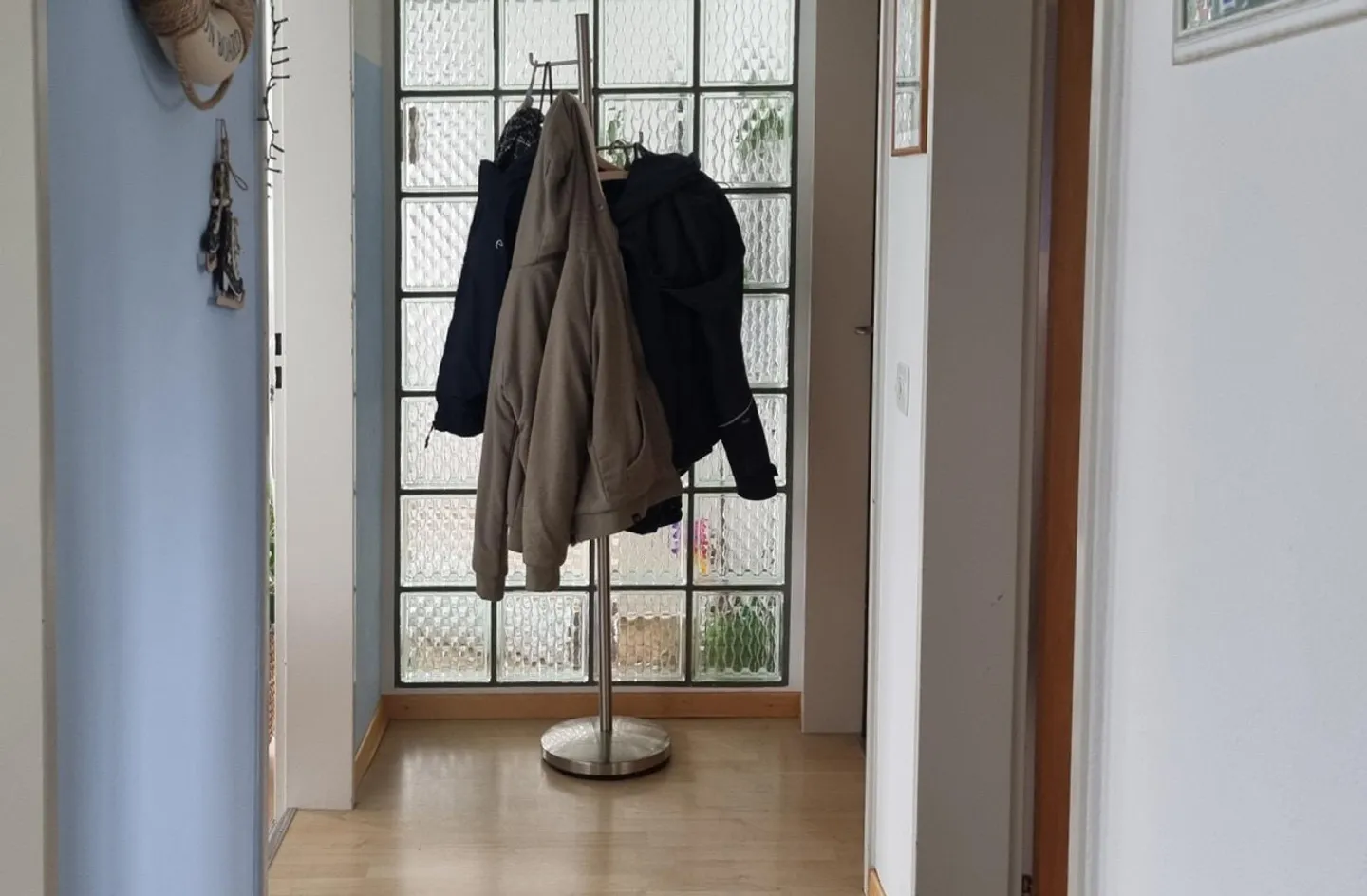 Spacious 3.5 Room Apartment - Photo 9 of 10