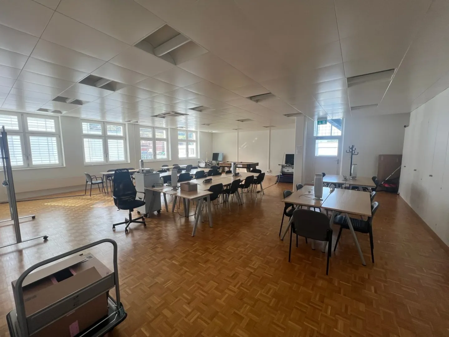 Spazio commerciale esclusivo in posizione centrale - La tua chiave per il successo! - Foto 14 di 28