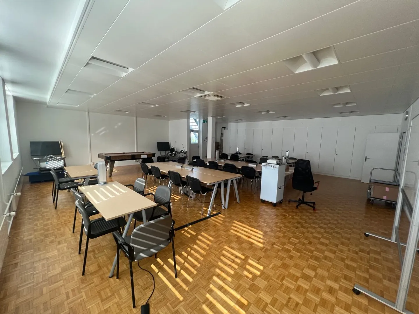 Spazio commerciale esclusivo in posizione centrale - La tua chiave per il successo! - Foto 16 di 28