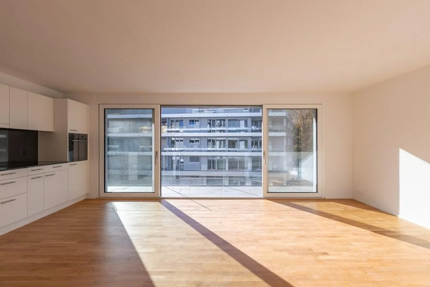 Modernes Appartement Nähe See - Foto 2 von 8