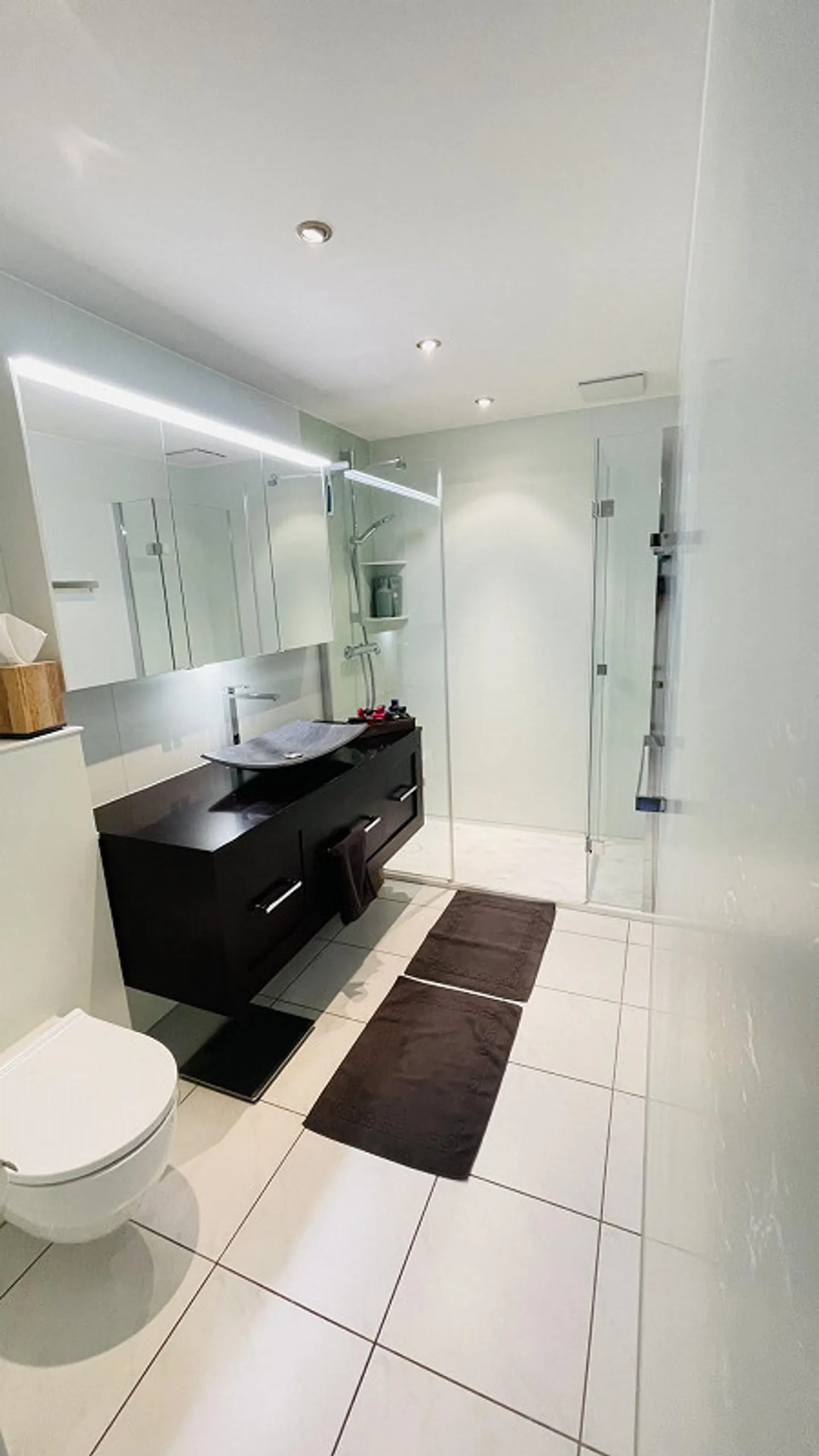 Maison mitoyenne exclusive de 6,5 pièces à Brütten, ensoleillée et fiscalement avantageuse - Photo 10 sur 17