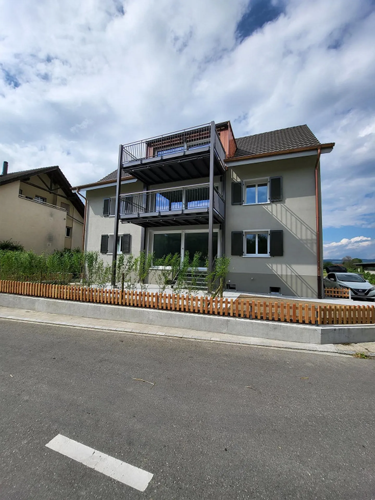 3 1/2-Room Attic Apartment - Photo 1 of 9
