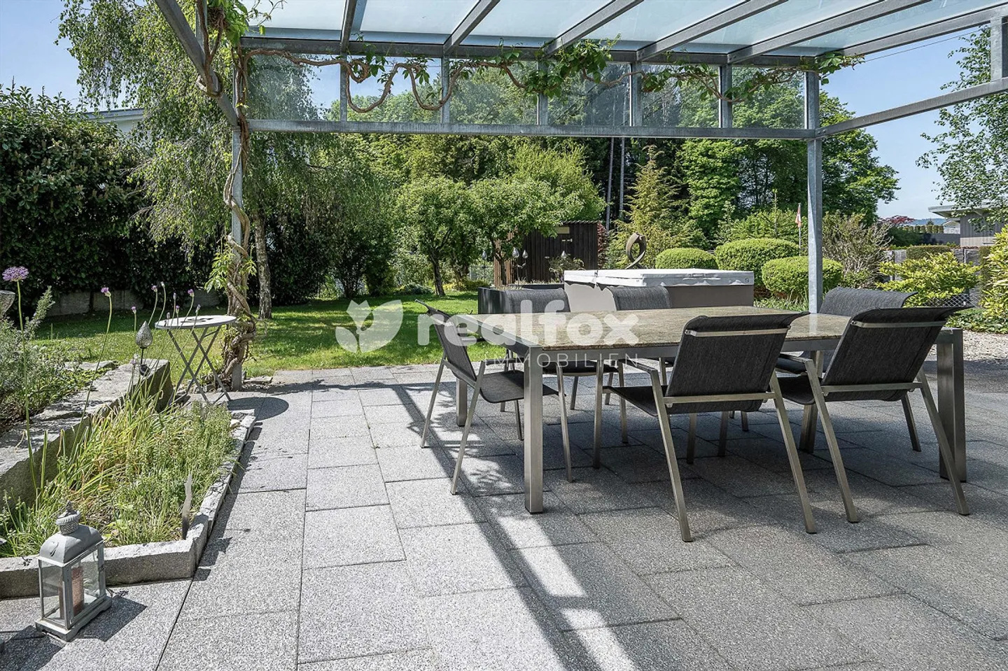 Geräumiges Einfamilienhaus in Henau - Foto 1 von 16