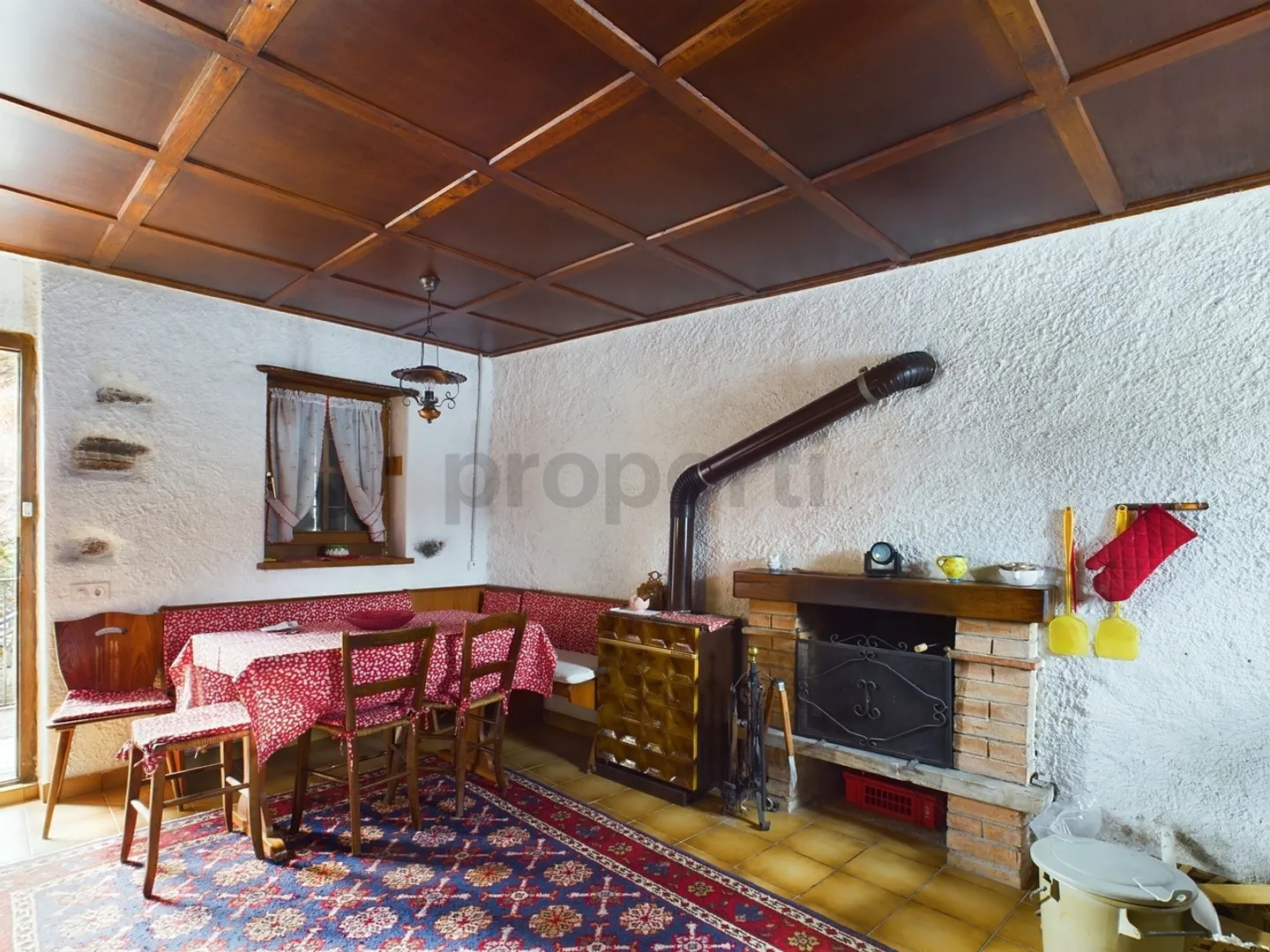 Cozy rustic house for sale in the beautiful Blenio Valley - Photo 4 of 12