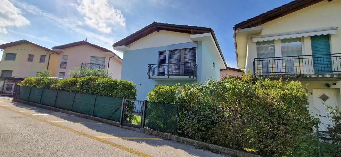 Casa unifamiliare indipendente e ben curata con piscina - Foto 5 di 20