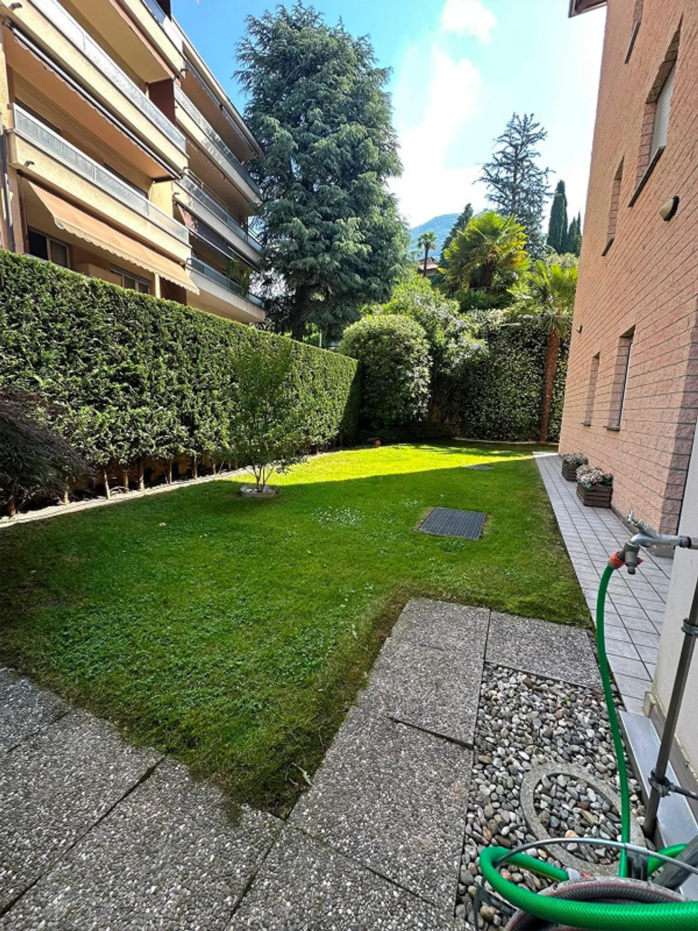 Appartamento moderno con giardino - Foto 15 di 15
