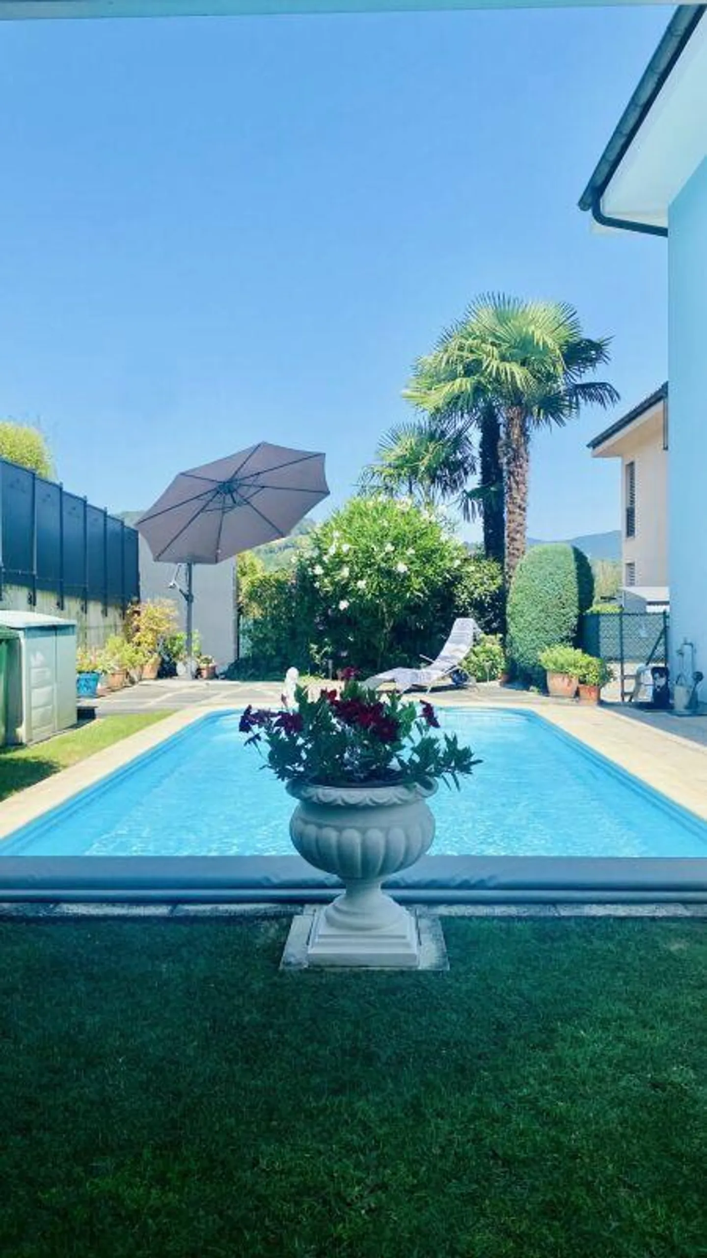 Casa unifamiliare indipendente e ben curata con piscina - Foto 18 di 20