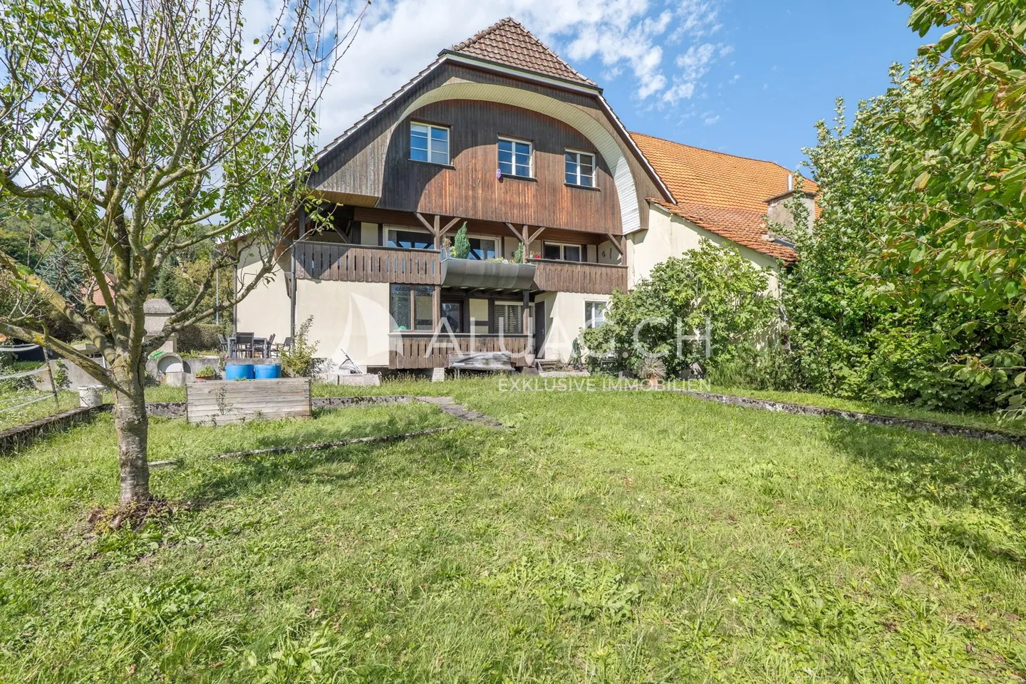 Charmantes Bauernhaus mit Stallungen - Foto 12 von 17