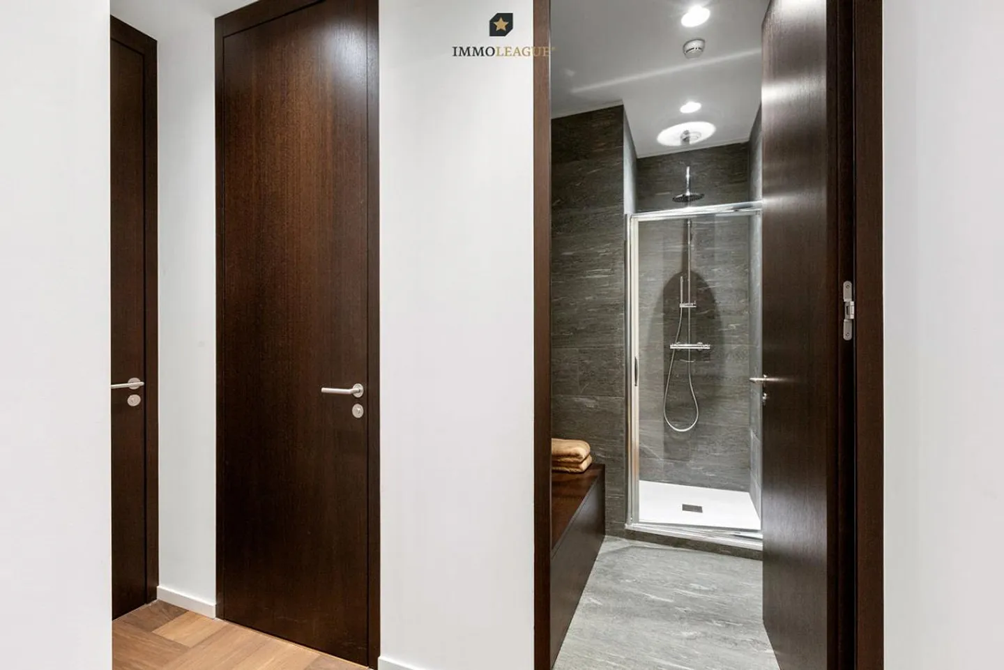 Bureaux représentatifs au cœur de Zurich. - Photo 10 sur 15