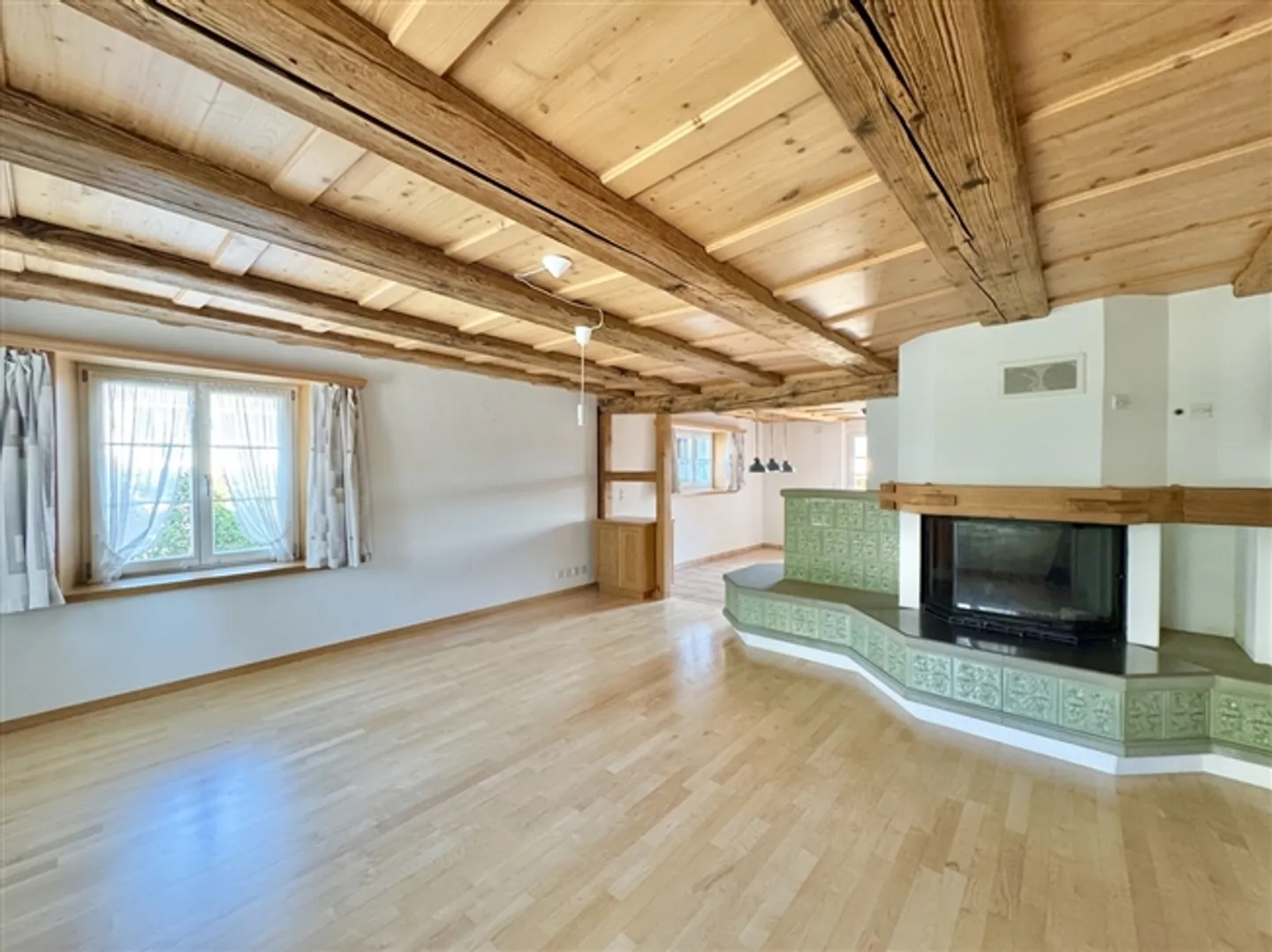 Well-kept timber house in idyllic location - Photo 2 of 15