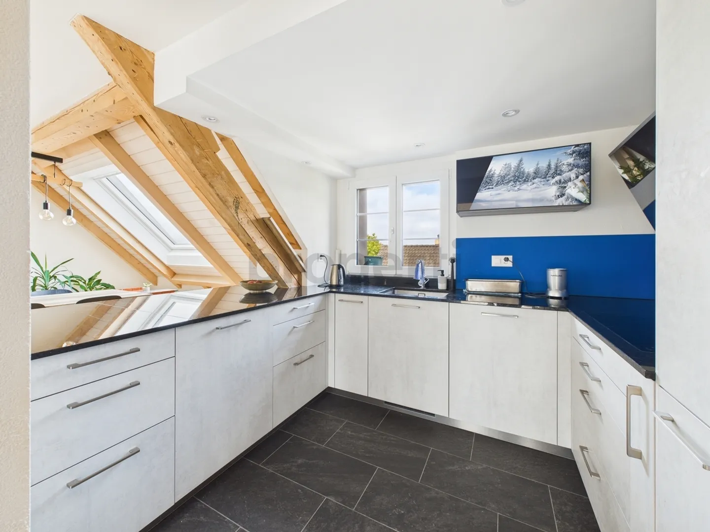 Moderne 3.5-Zi-Wohnung mit Seesicht in Erlenbach ZH - Foto 5 von 13