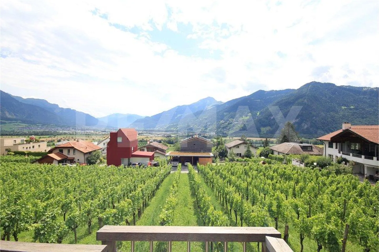 Vivre dans les vignobles de Malans - Maison individuelle majestueuse - Photo 11 sur 13