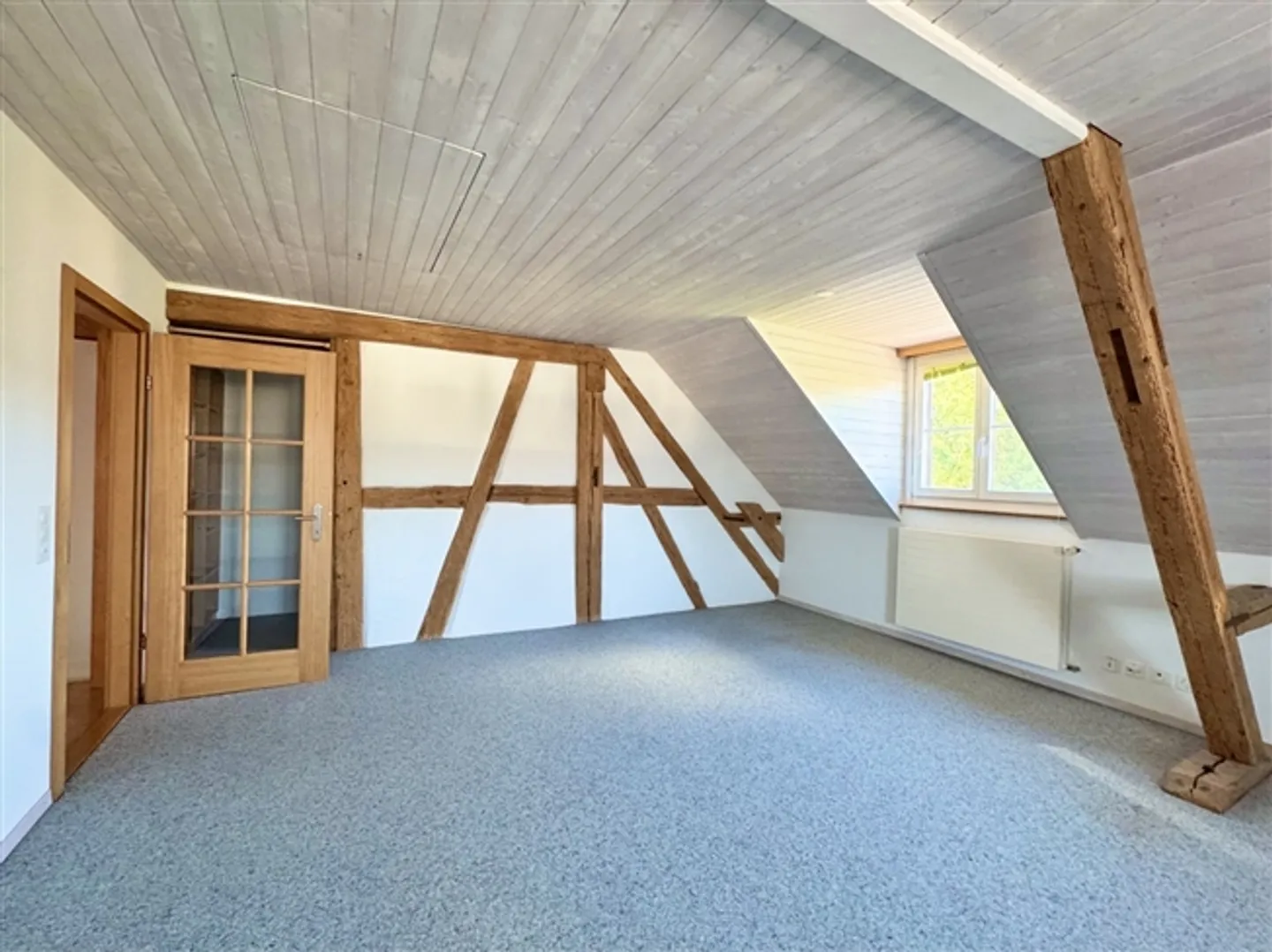 Well-kept timber house in idyllic location - Photo 8 of 15