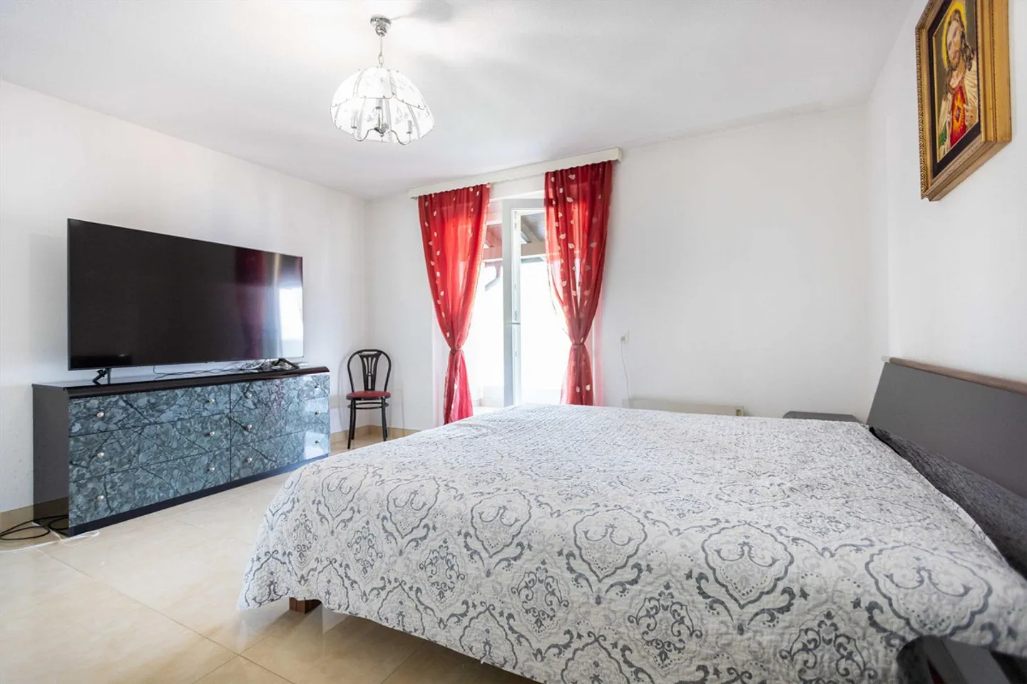 BARGAIN - RENOVATED SEMI-DETACHED VILLA WITH LAKE VIEW IN CANOBBIO - Photo 7 of 9