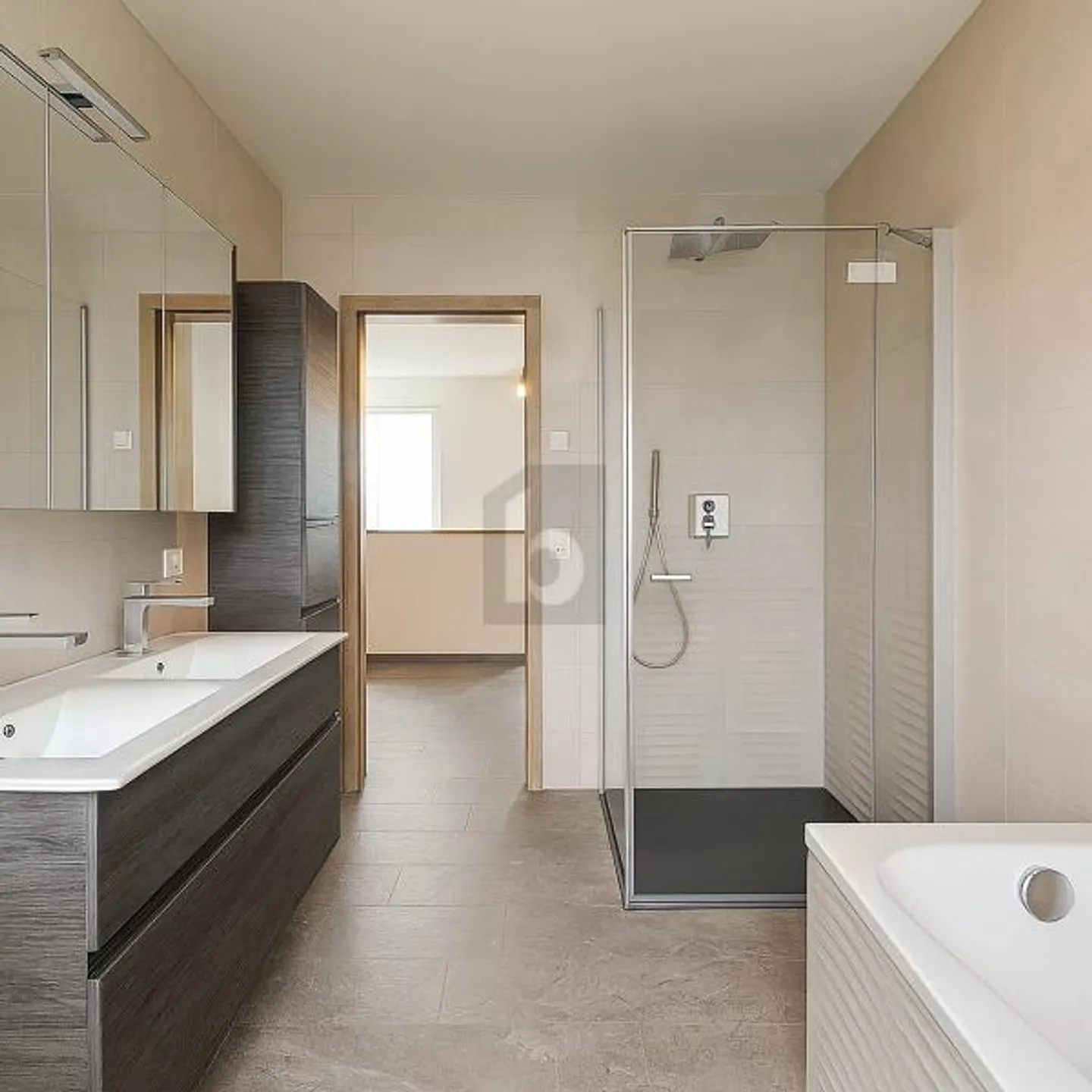 Single house for sale - Photo 3 of 5