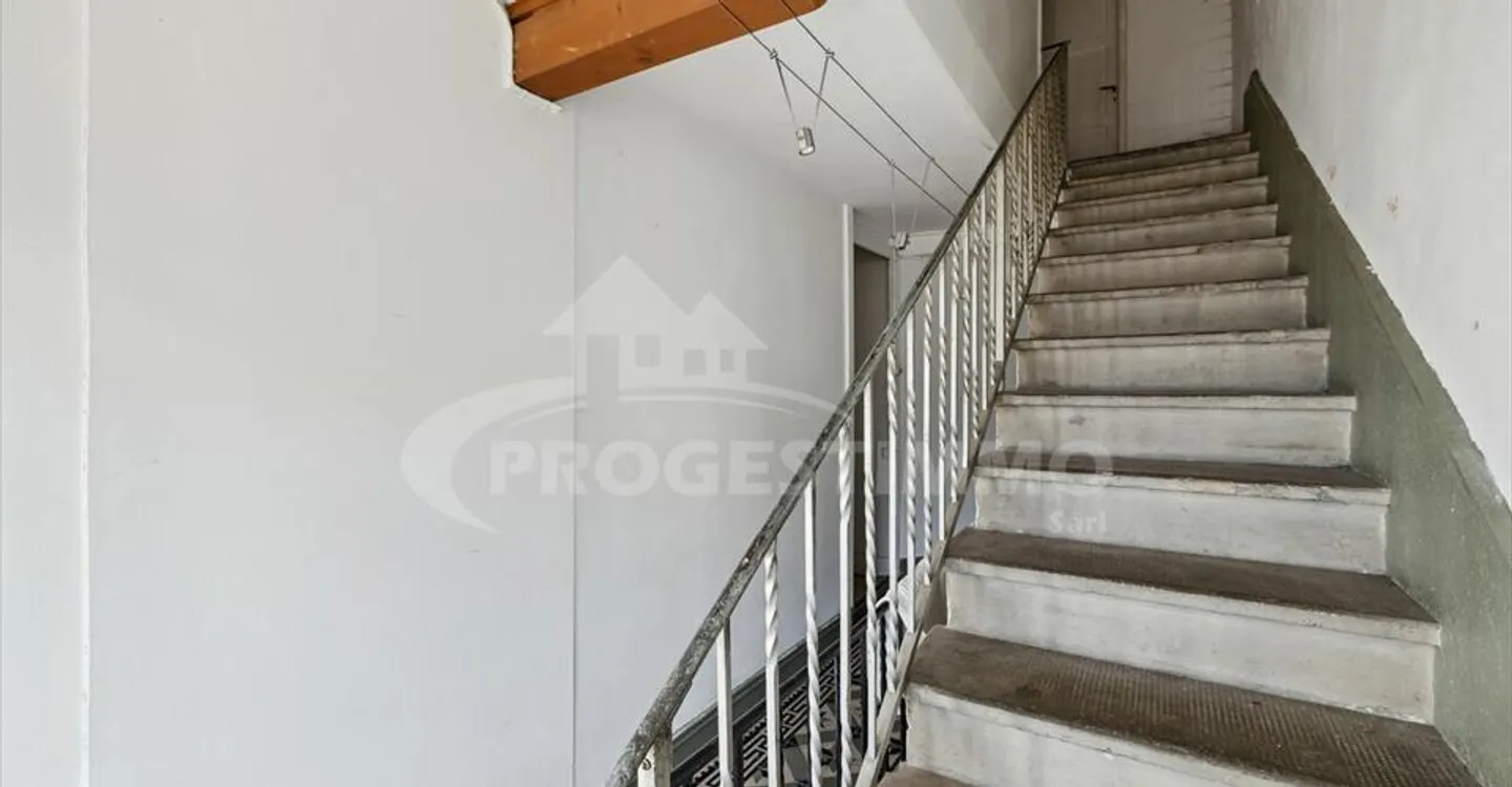 ECCEZIONALE - GRANDE CASA DA RISTRUTTURARE - Foto 4 di 10