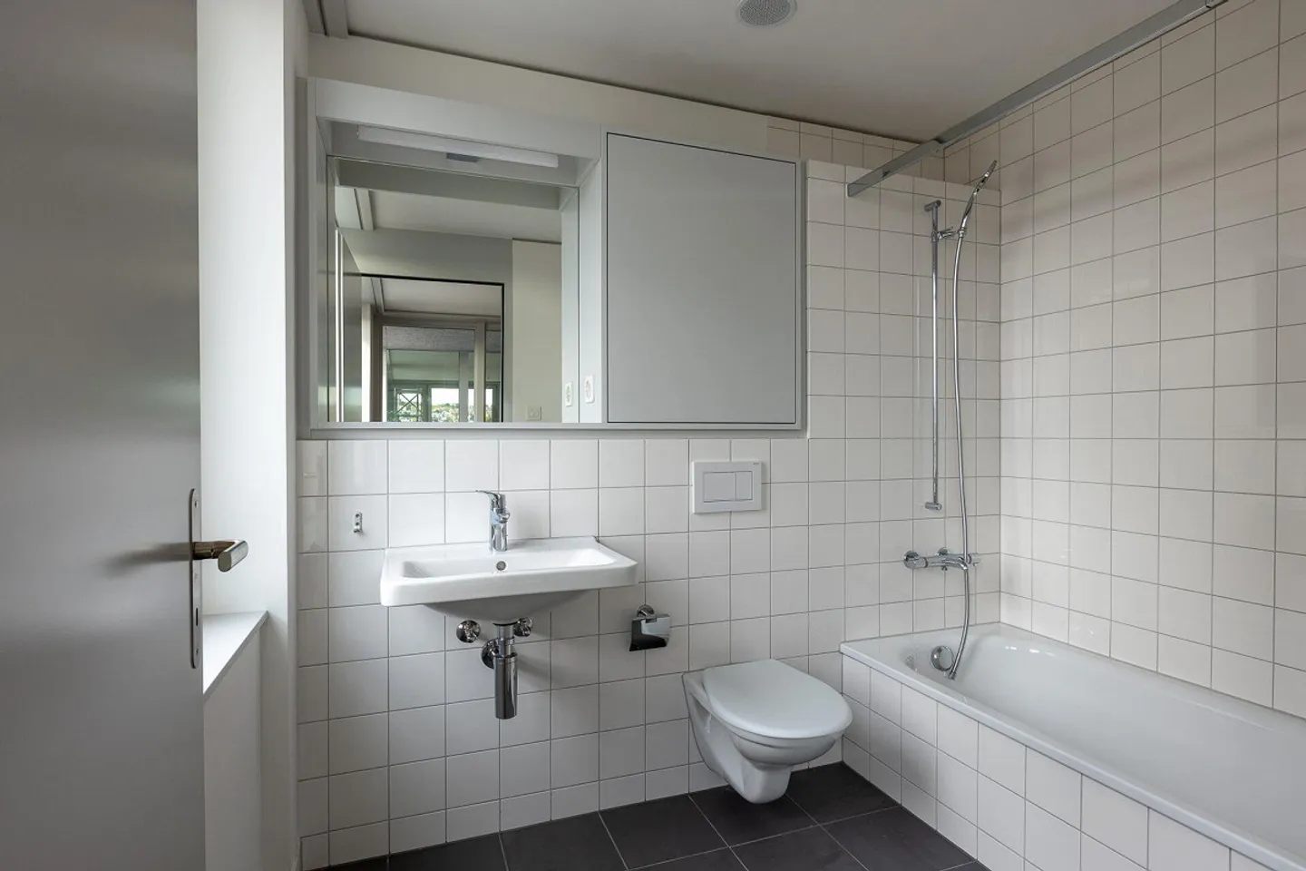 Grosszügige 4.5-Zimmerwohnung 18.13 mit exklusiver Aussicht - Foto 3 di 21