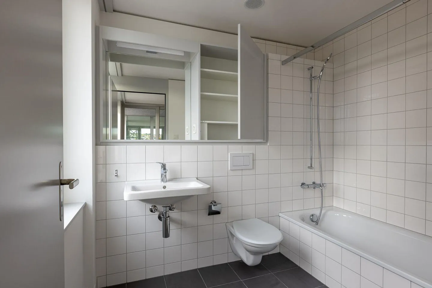 Grosszügige 4.5-Zimmerwohnung 18.13 mit exklusiver Aussicht - Foto 4 di 21