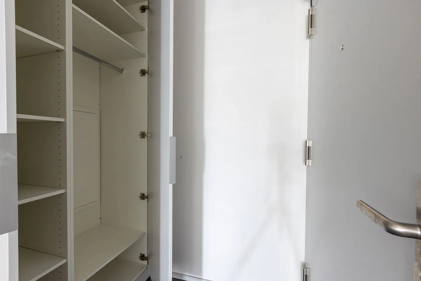 Grosszügige 4.5-Zimmerwohnung 18.13 mit exklusiver Aussicht - Foto 6 di 21