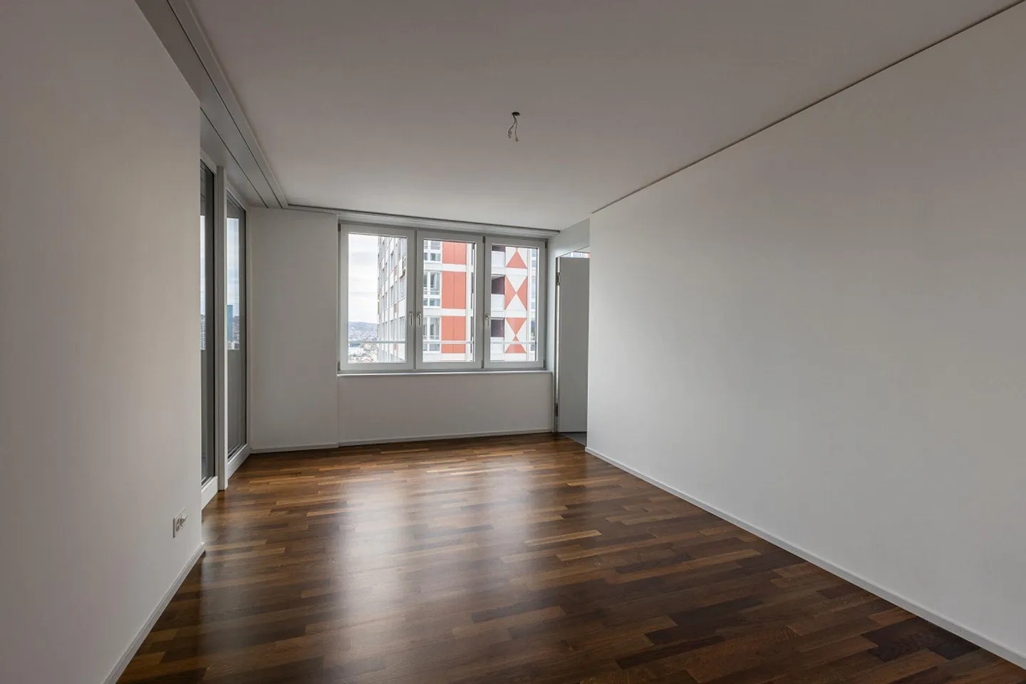 Grosszügige 4.5-Zimmerwohnung 18.13 mit exklusiver Aussicht - Foto 16 di 21