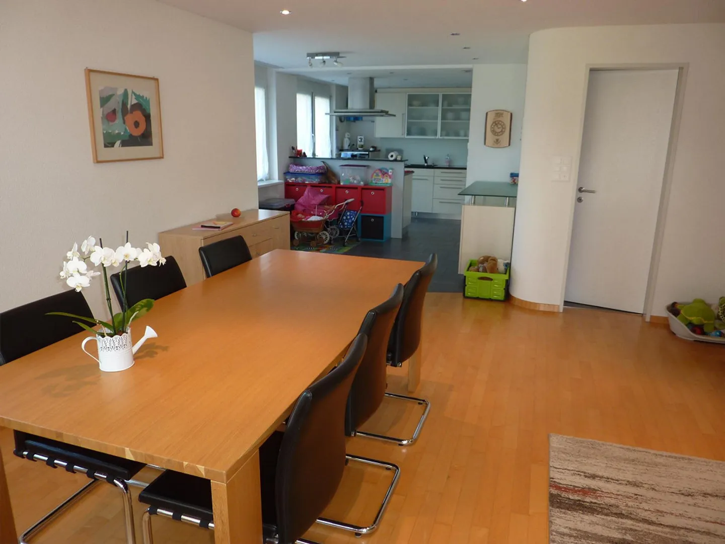 4 Room Apartment with Super Winter Garden - Photo 8 of 12