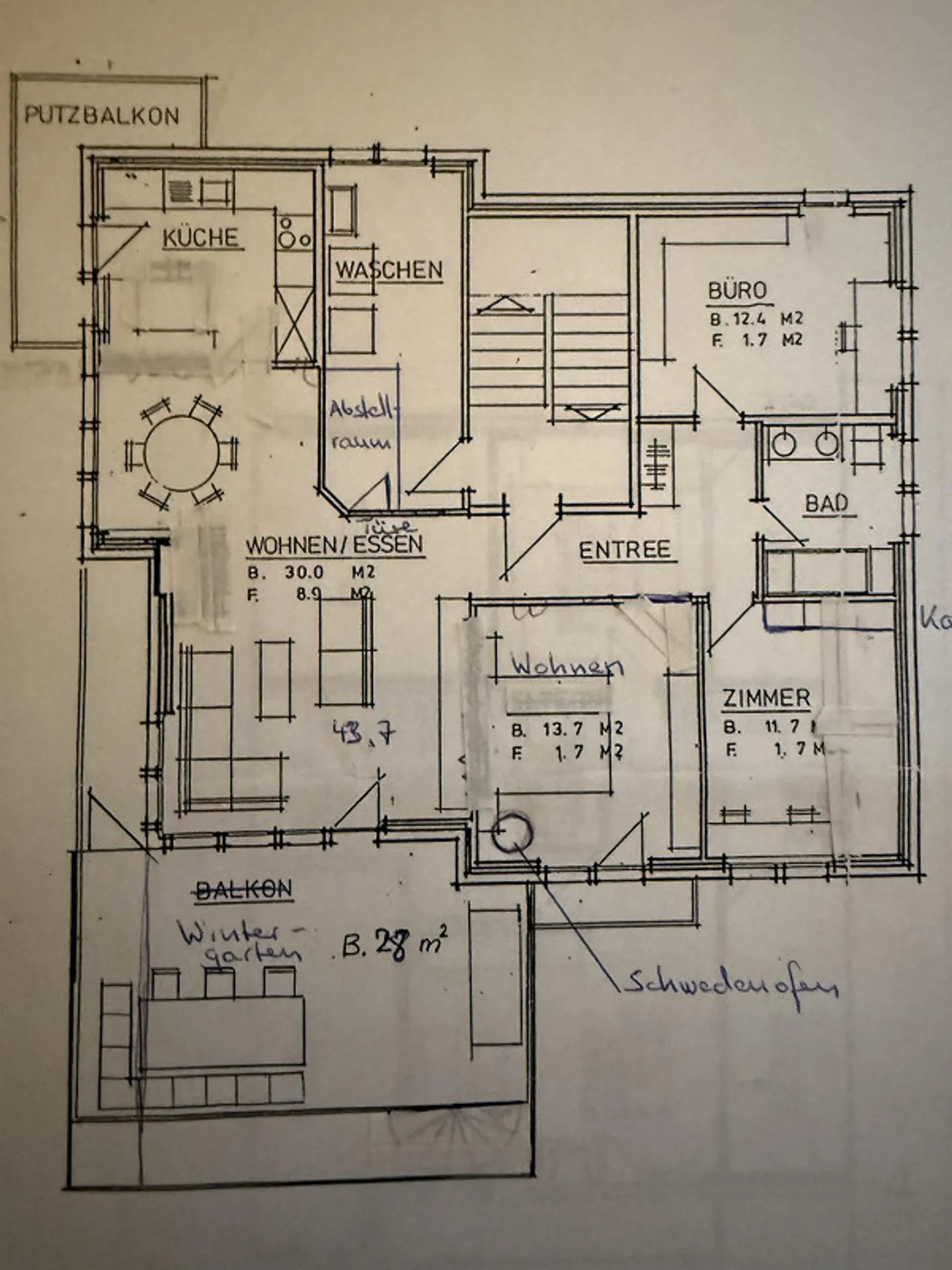 4 Room Apartment with Super Winter Garden - Photo 11 of 12