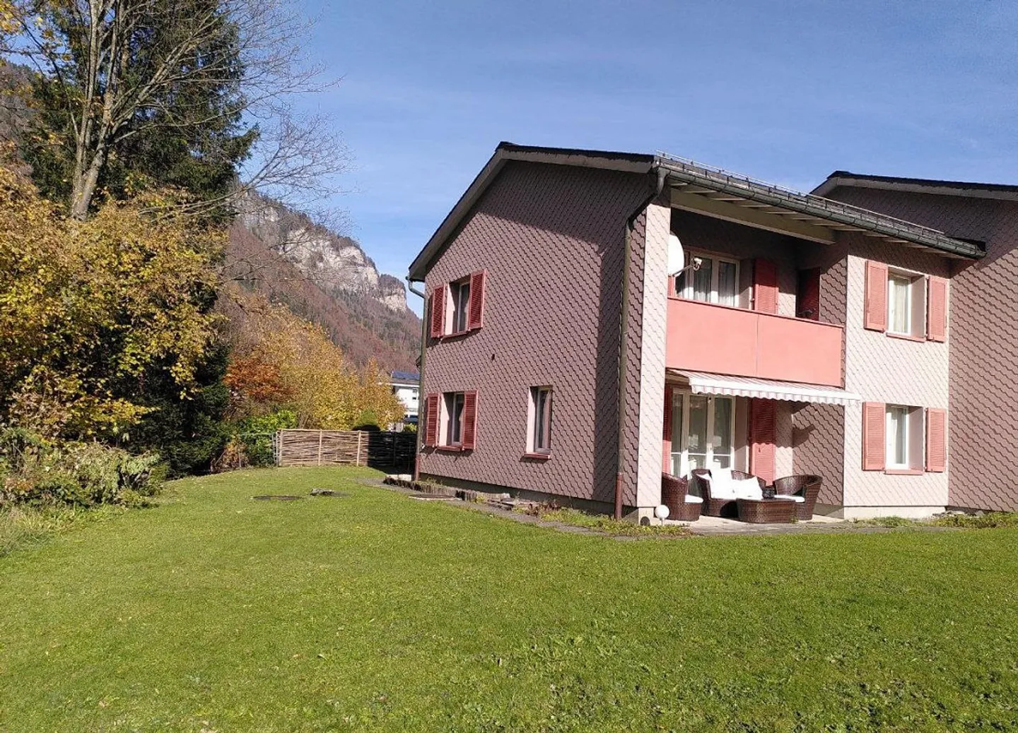 5.5 Room Single Family House with Garden in Linthal - Photo 1 of 12
