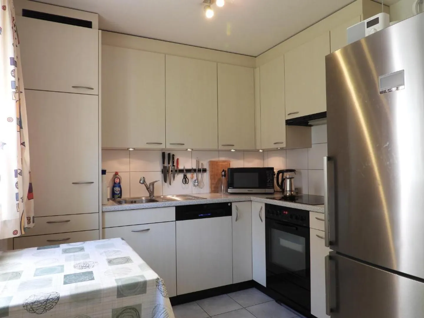 5.5 Room Single Family House with Garden in Linthal - Photo 3 of 12