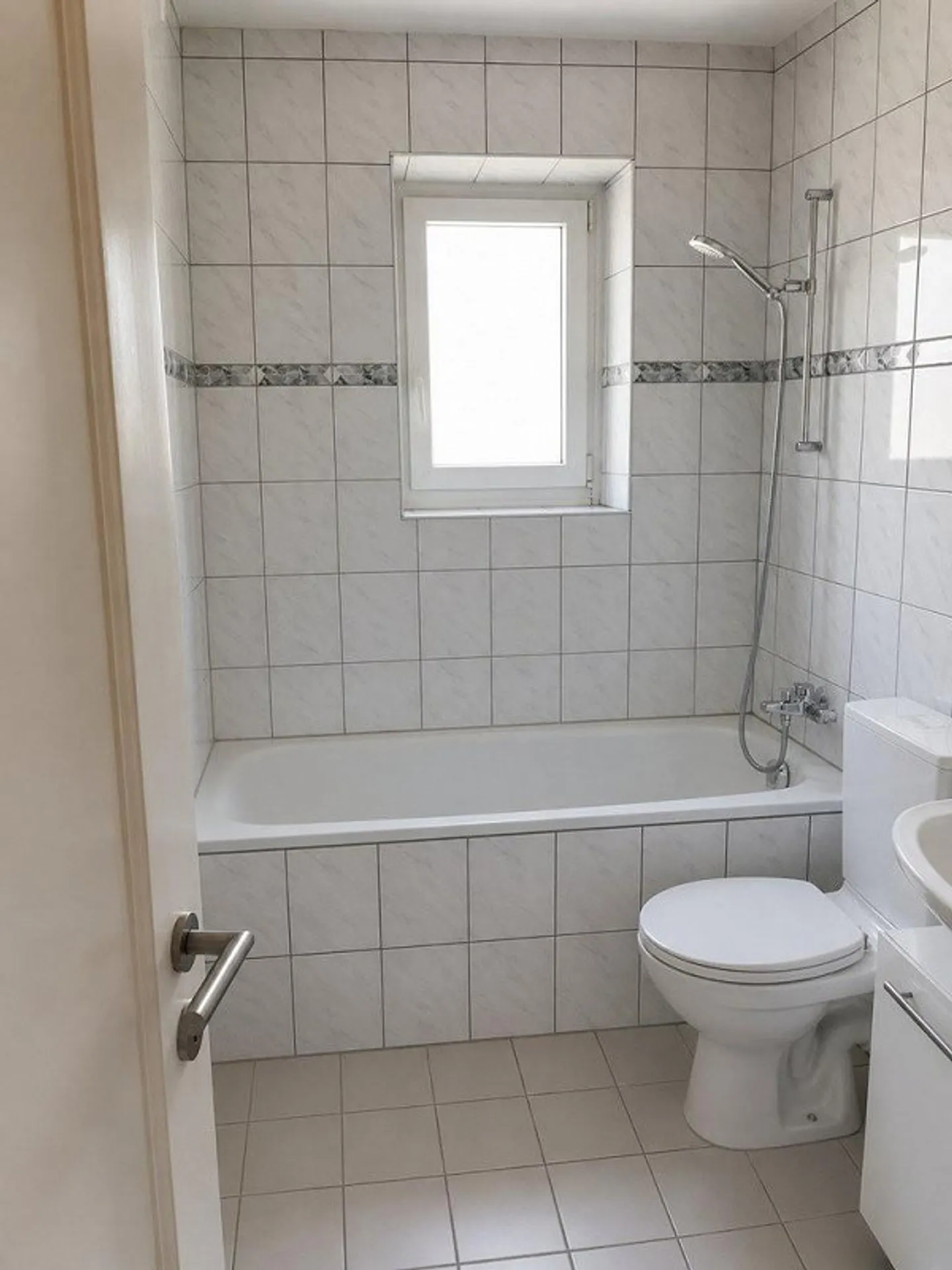 Bellissimo e spazioso appartamento di 3 stanze a Soletta! - Foto 3 di 7