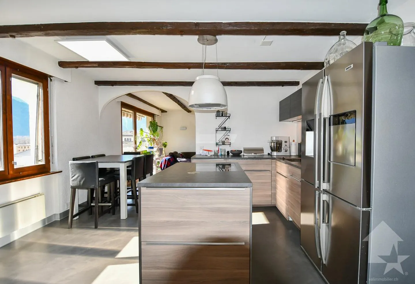 Apartment in the heart of Fully with independent office - Photo 3 of 15