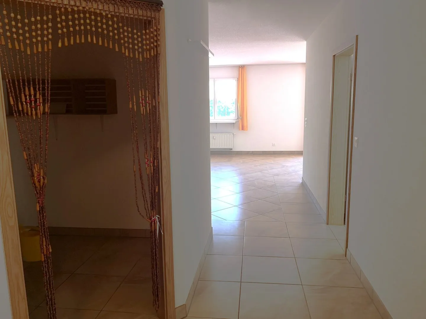 Riduzione del prezzo: appartamento al 1° piano con ascensore, veranda e grande balcone - Foto 17 di 35
