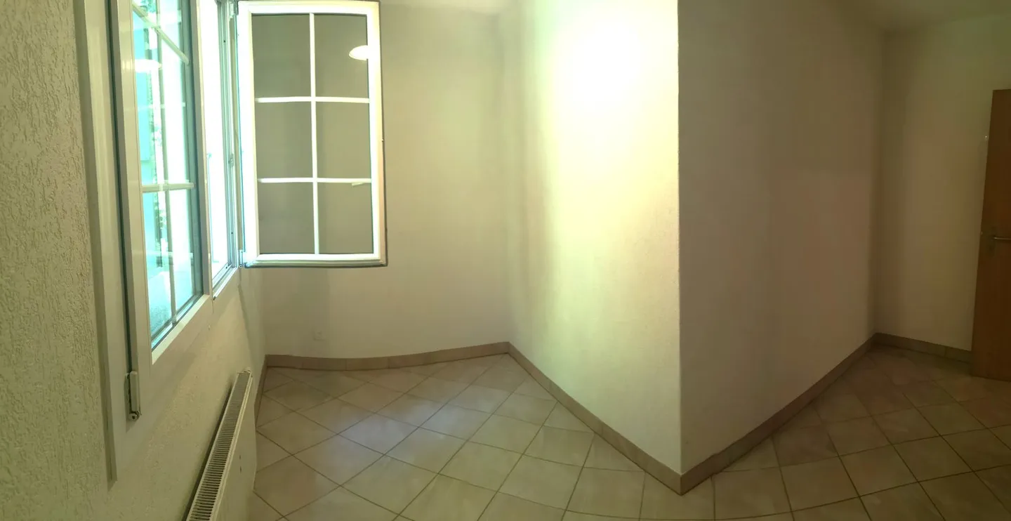 Riduzione del prezzo: appartamento al 1° piano con ascensore, veranda e grande balcone - Foto 23 di 35