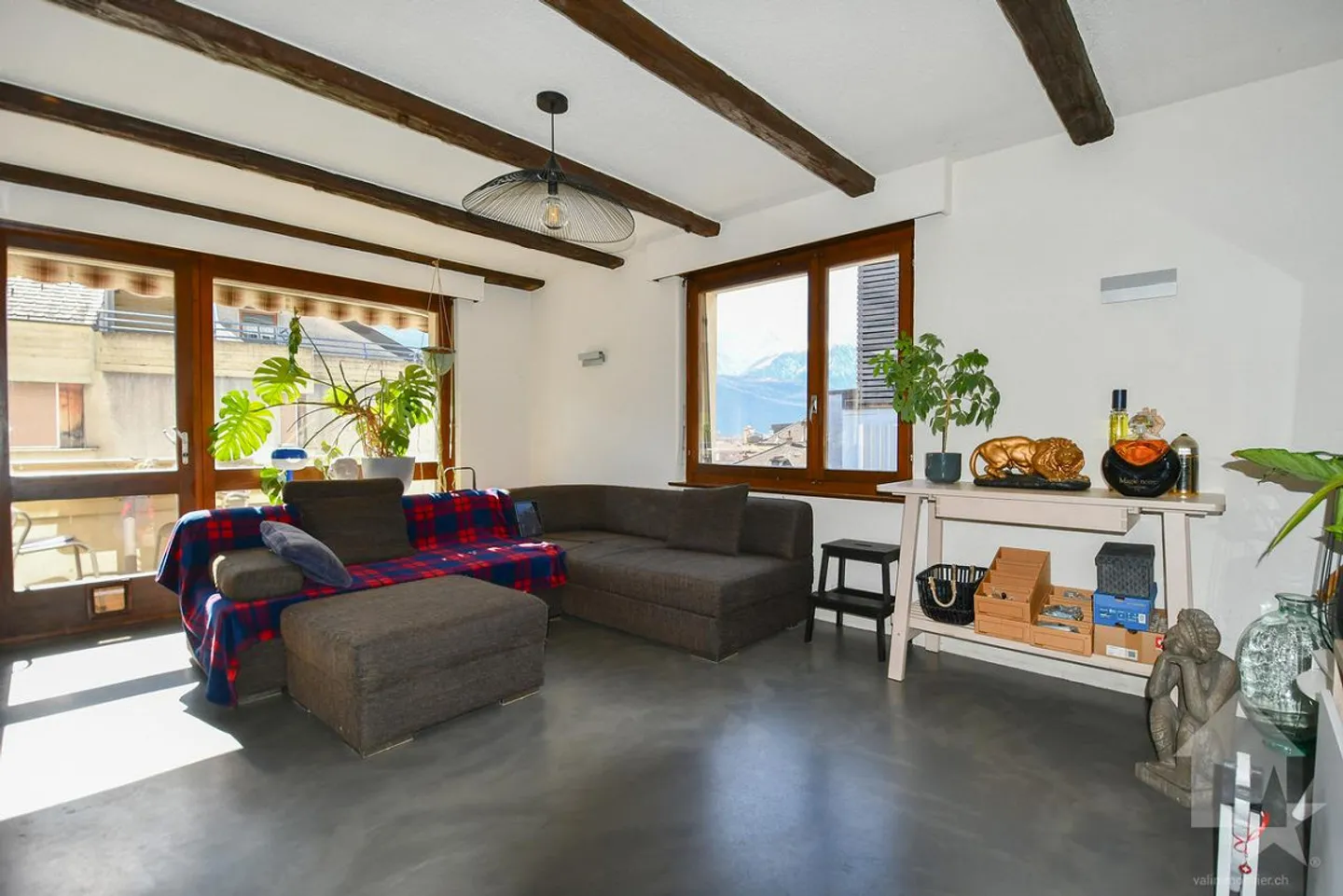 Apartment in the heart of Fully with independent office - Photo 4 of 15