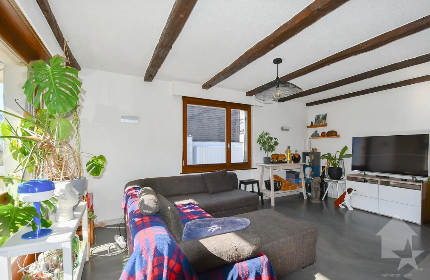 Apartment in the heart of Fully with independent office - Photo 5 of 15