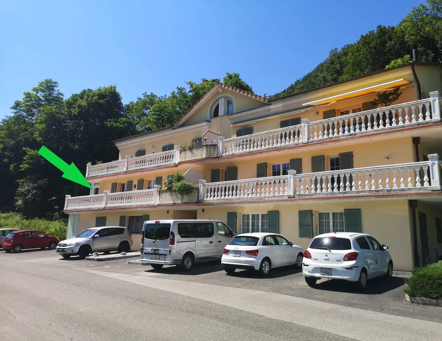 Riduzione del prezzo: appartamento al 1° piano con ascensore, veranda e grande balcone - Foto 10 di 35