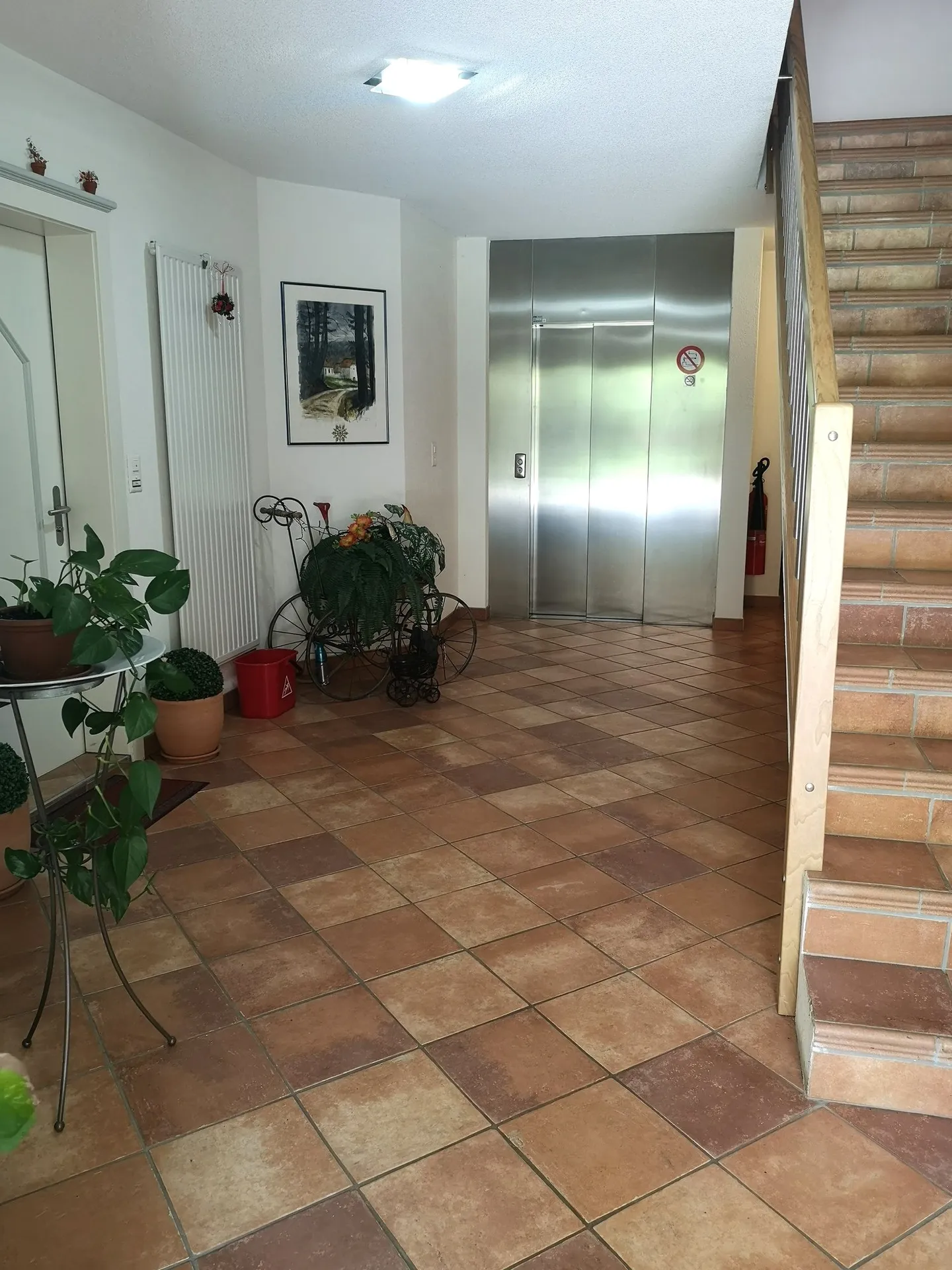 Riduzione del prezzo: appartamento al 1° piano con ascensore, veranda e grande balcone - Foto 13 di 35
