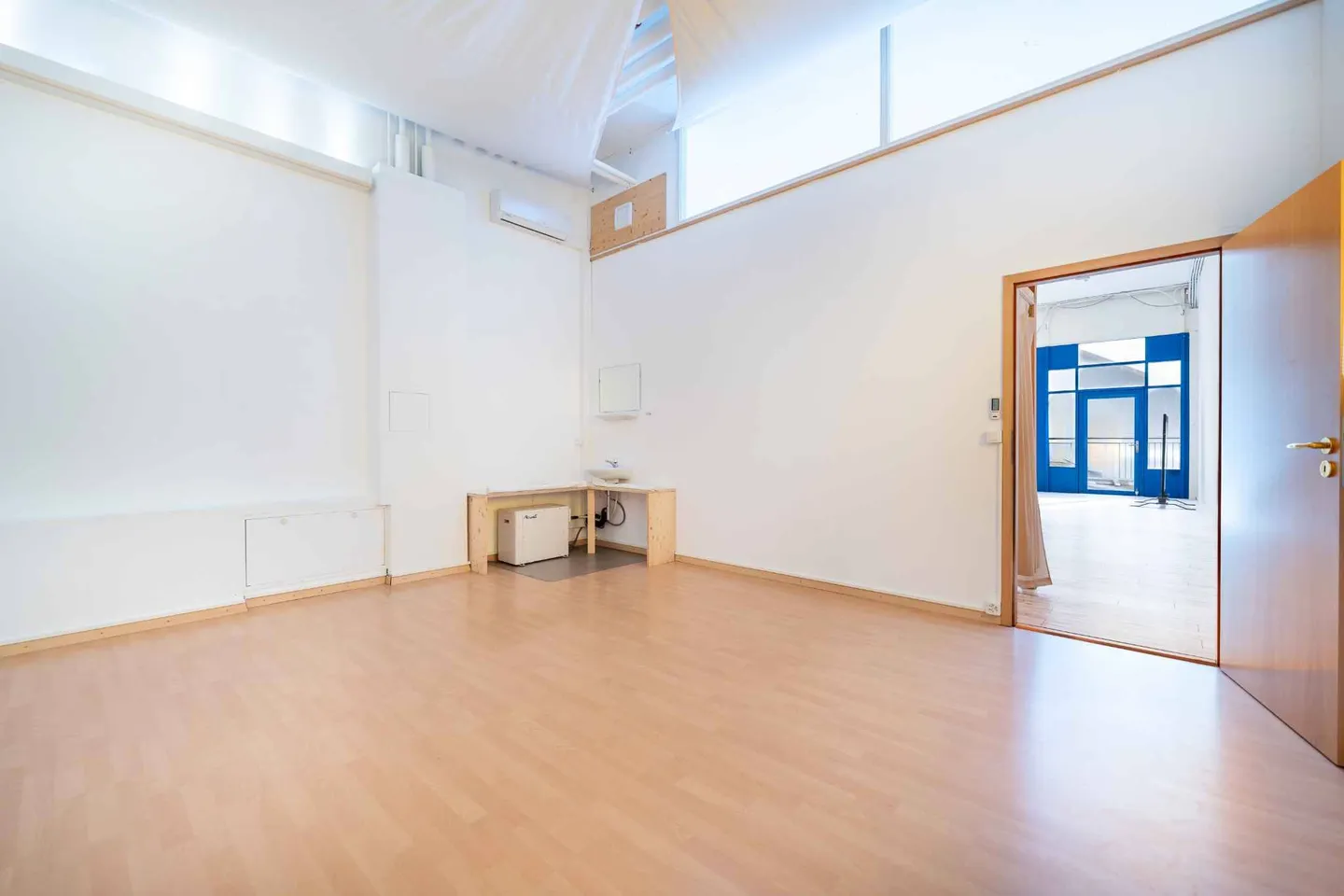 Commercial Space in Saint-Prex - Photo 4 of 4