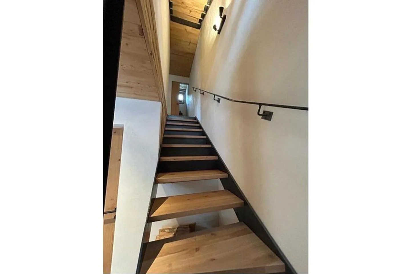Rental 2.5-room goat stable in Goms - Photo 11 of 13