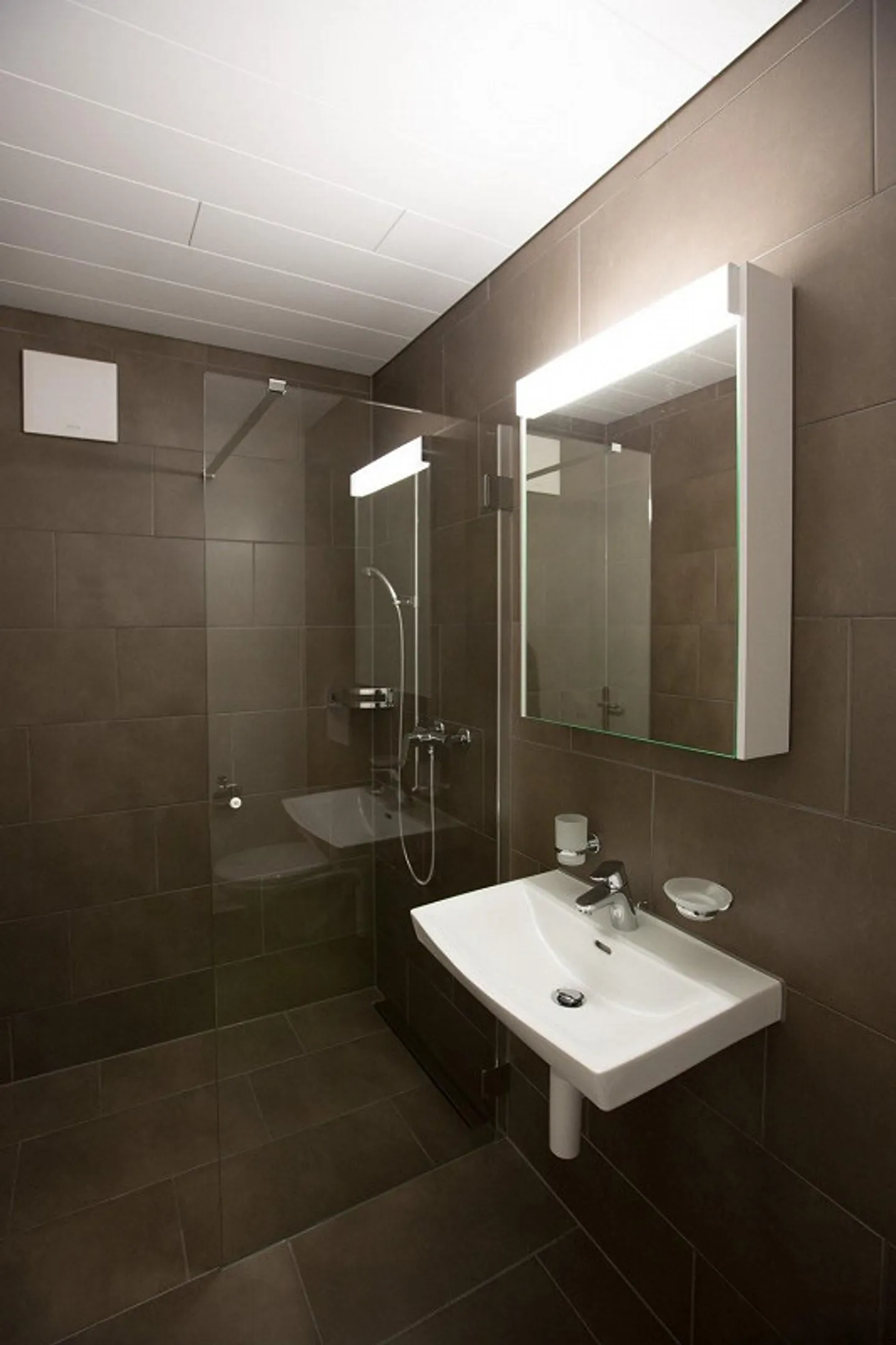 Moderne 4.5 Zimmer Wohnung - Foto 8 von 10