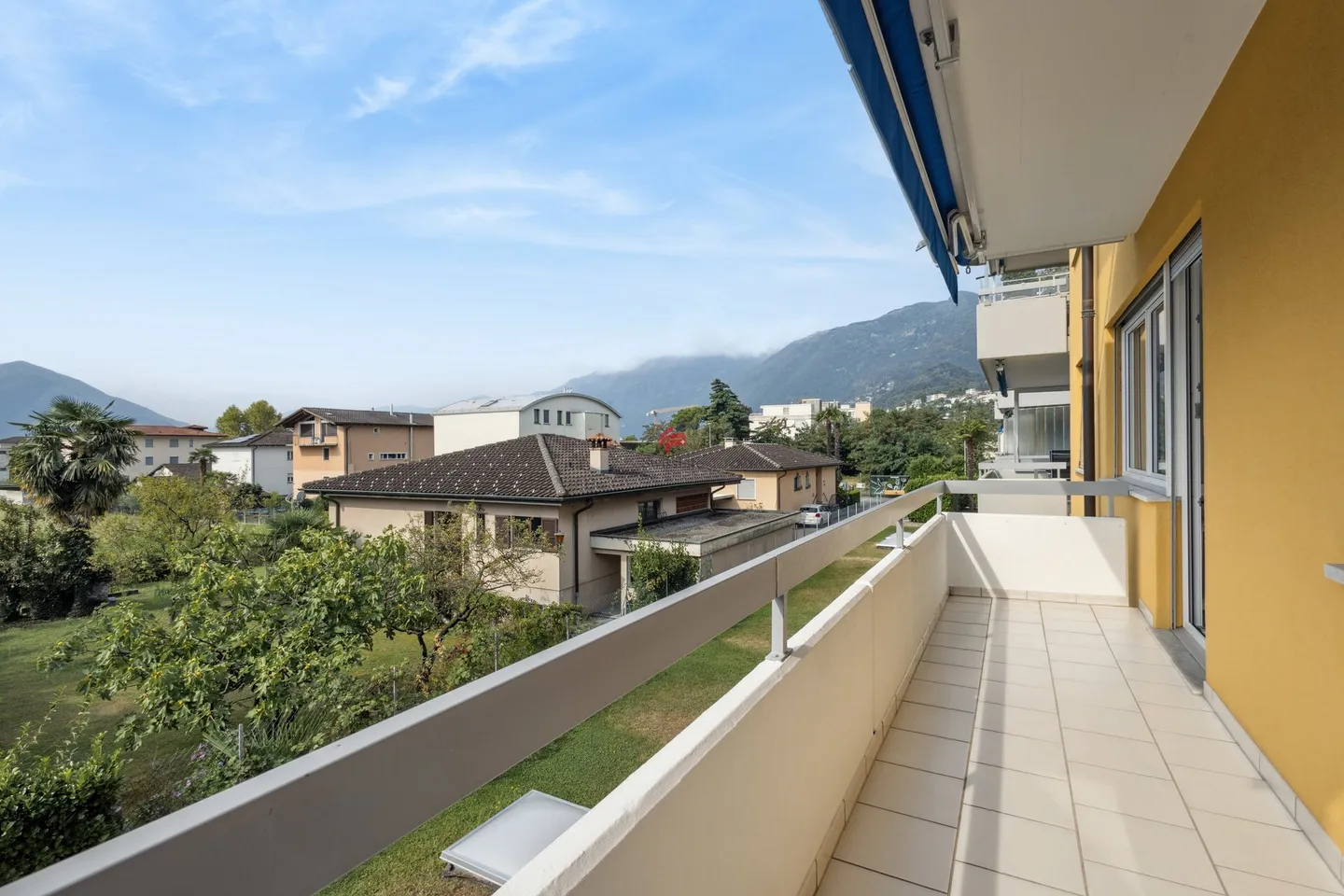 Pure holiday flair Bright living in an idyllic location - Photo 2 of 11