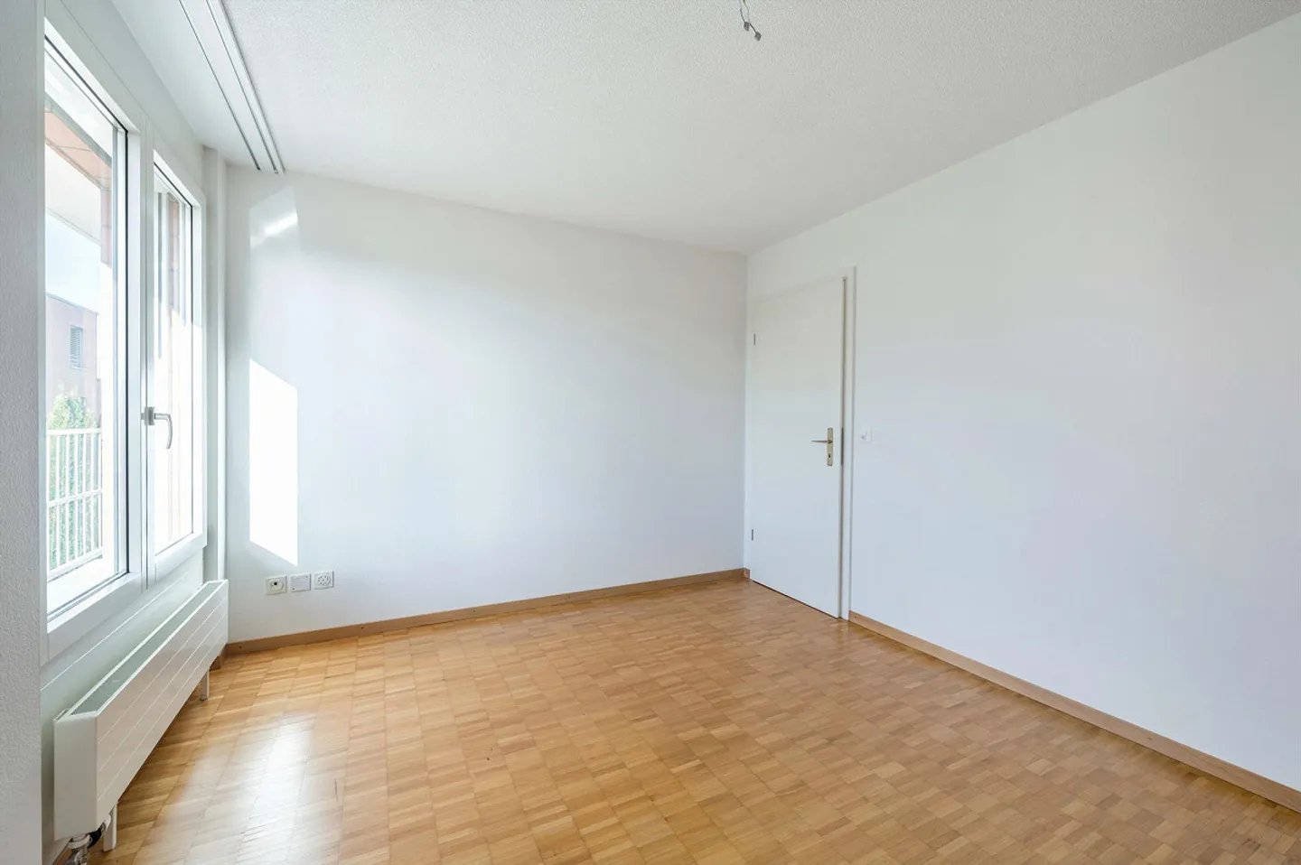 Ruhig und zentrumsnah direkt am Klingnauer Stausee - Foto 7 von 10